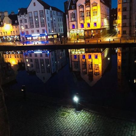 Vibrant Apartment At The Shore In Leith Édimbourg Extérieur photo