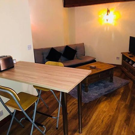 Vibrant Apartment At The Shore In Leith Édimbourg Extérieur photo