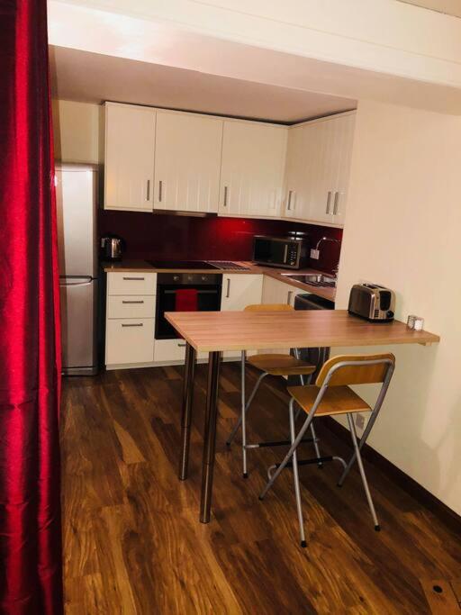 Vibrant Apartment At The Shore In Leith Édimbourg Extérieur photo